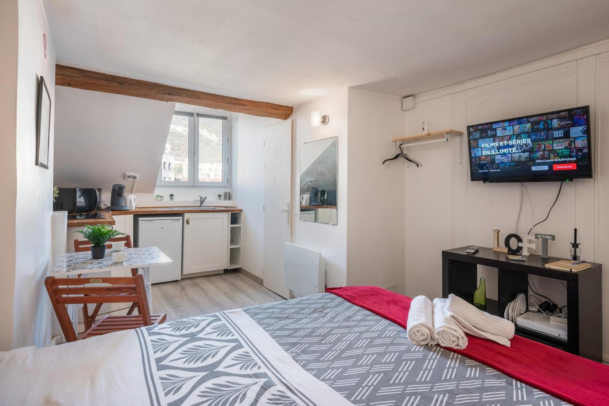 Le Prestige Grenoble Hypercentre Apartment ภายนอก รูปภาพ